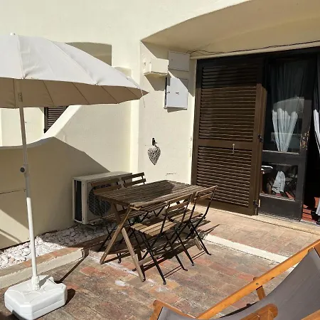 公寓 Sun House Old Town *